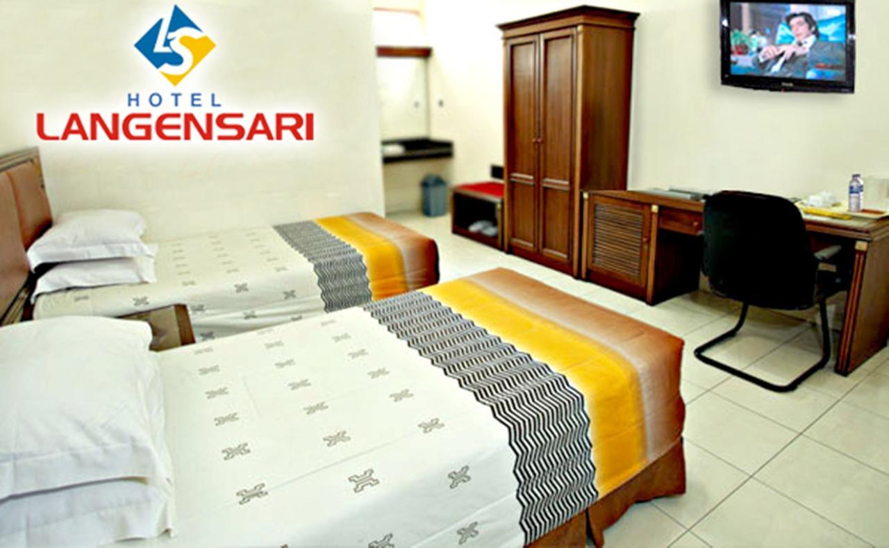 Langensari Hotel Cirebon Exterior foto